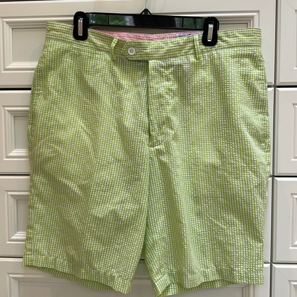 Men’s seer sucker shorts